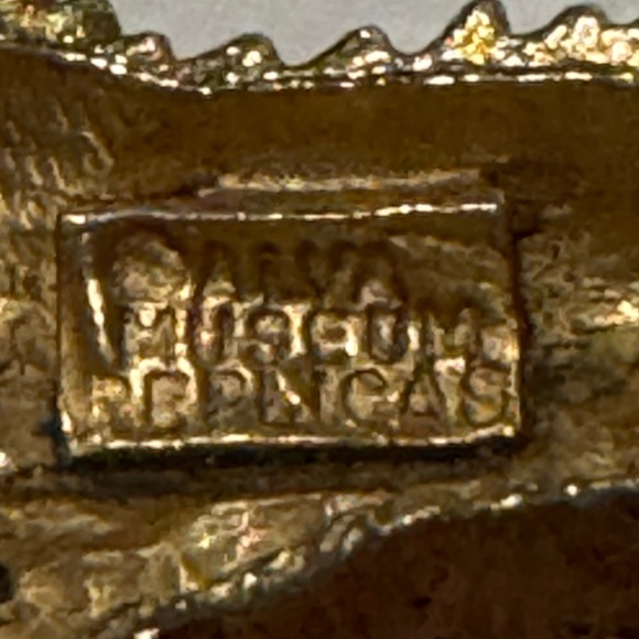 Vintage Gold-Tone Asian Dragon Brooch Marked ALVA MUSEUM REPLICAS - Picture 3 of 7